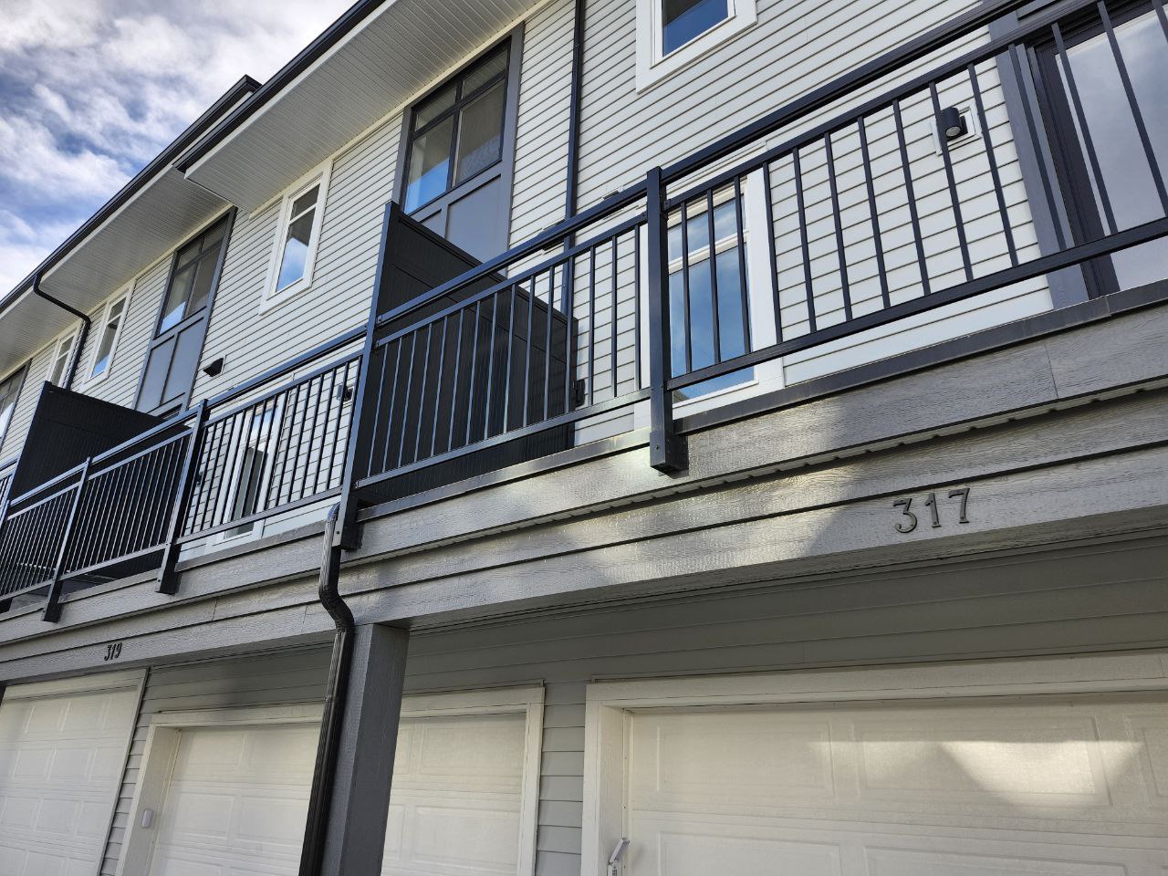 Home rail project 19